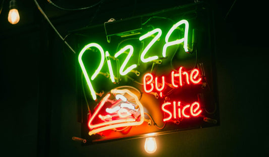 Funny Restaurant Signs: Hilarious Ideas to Make Customers Laugh