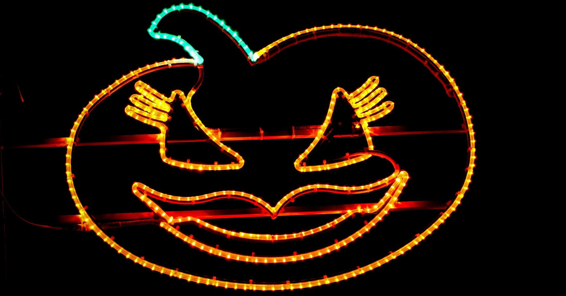 Top Halloween Decoration Ideas for Indoor &amp; Outdoor Fun