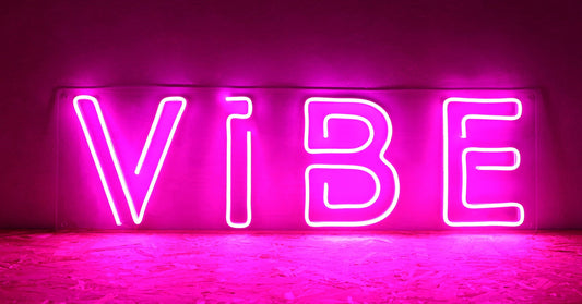 UK Influencer Aesthetic Trends Led by Neon