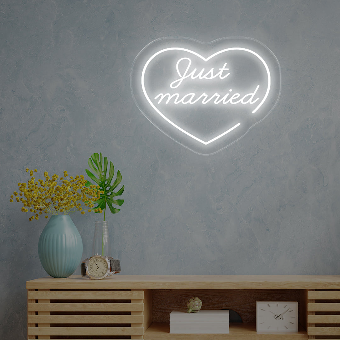 Just Married Neon Sign