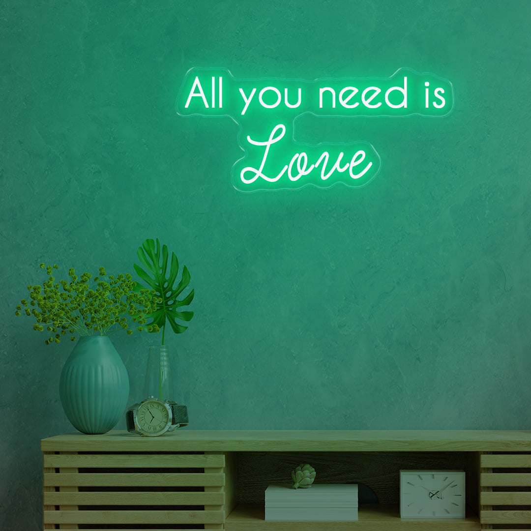 All you need is Love Light Green